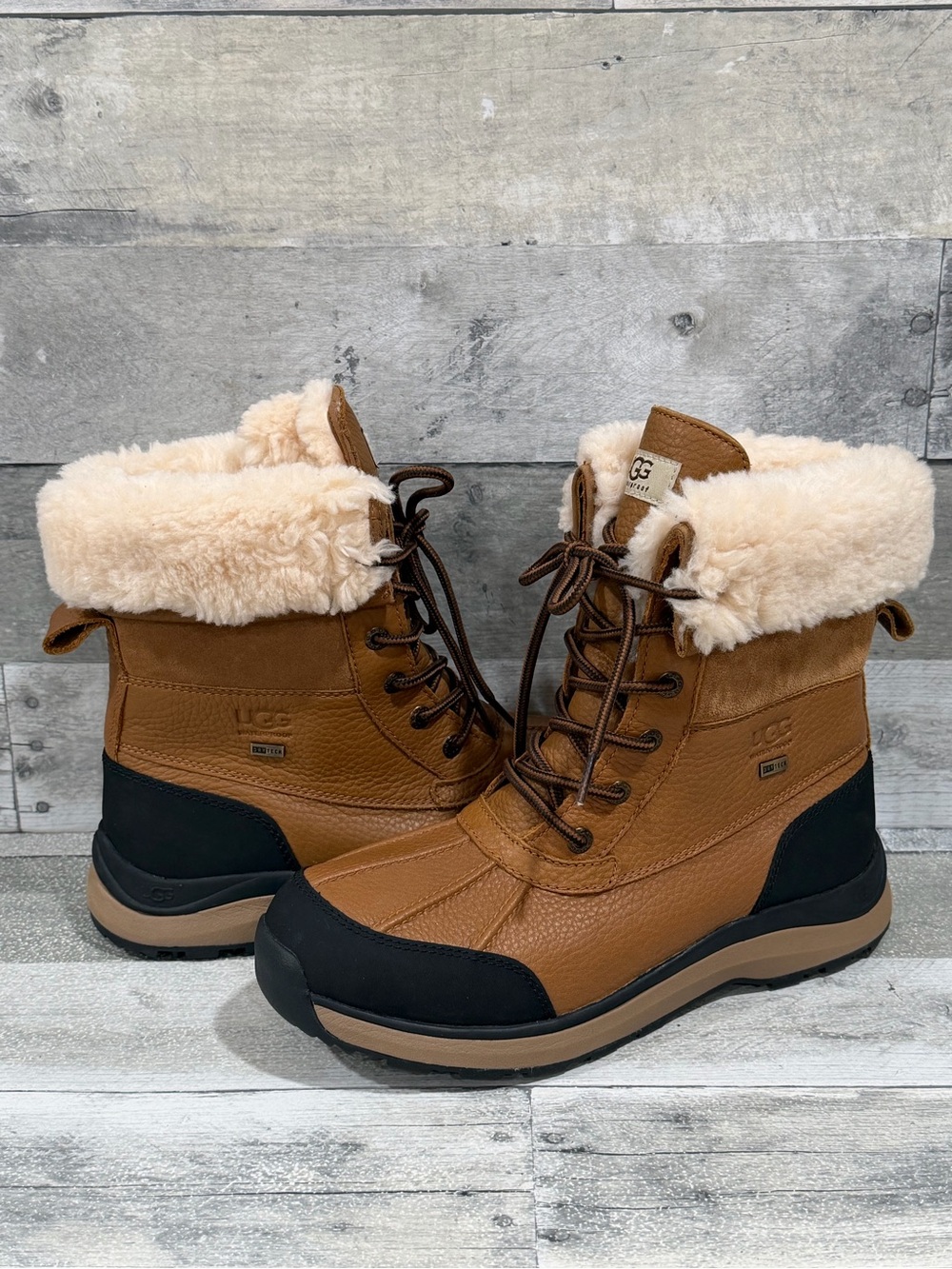UGG Adirondack III Water Resistant Bootie In Chestnut - Size - 10 .US Women's